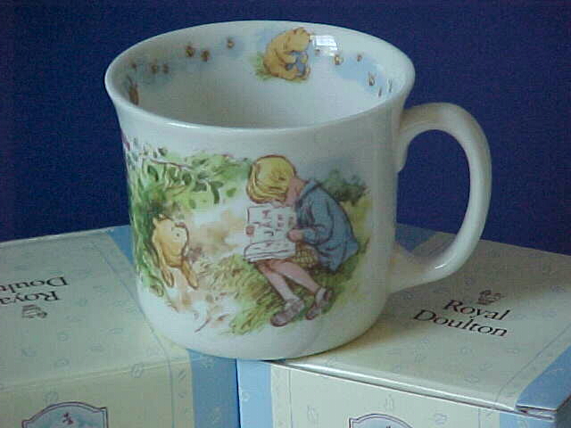 Classic Pooh Cup P-002